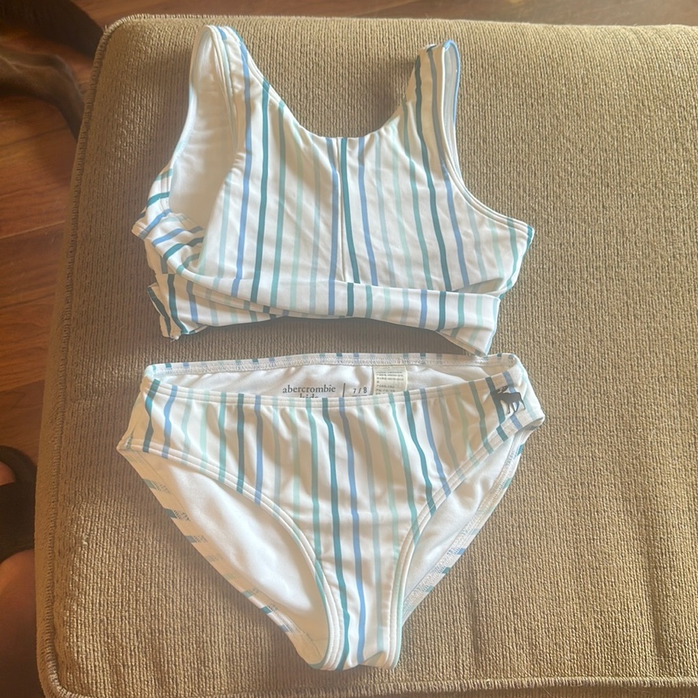 Abercrombie Kids swimsuit size 7/8
